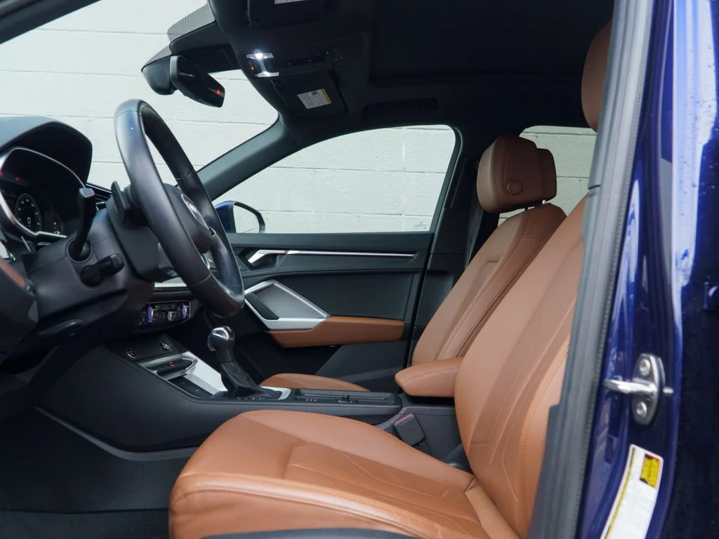 Used 2022  Audi  image 17