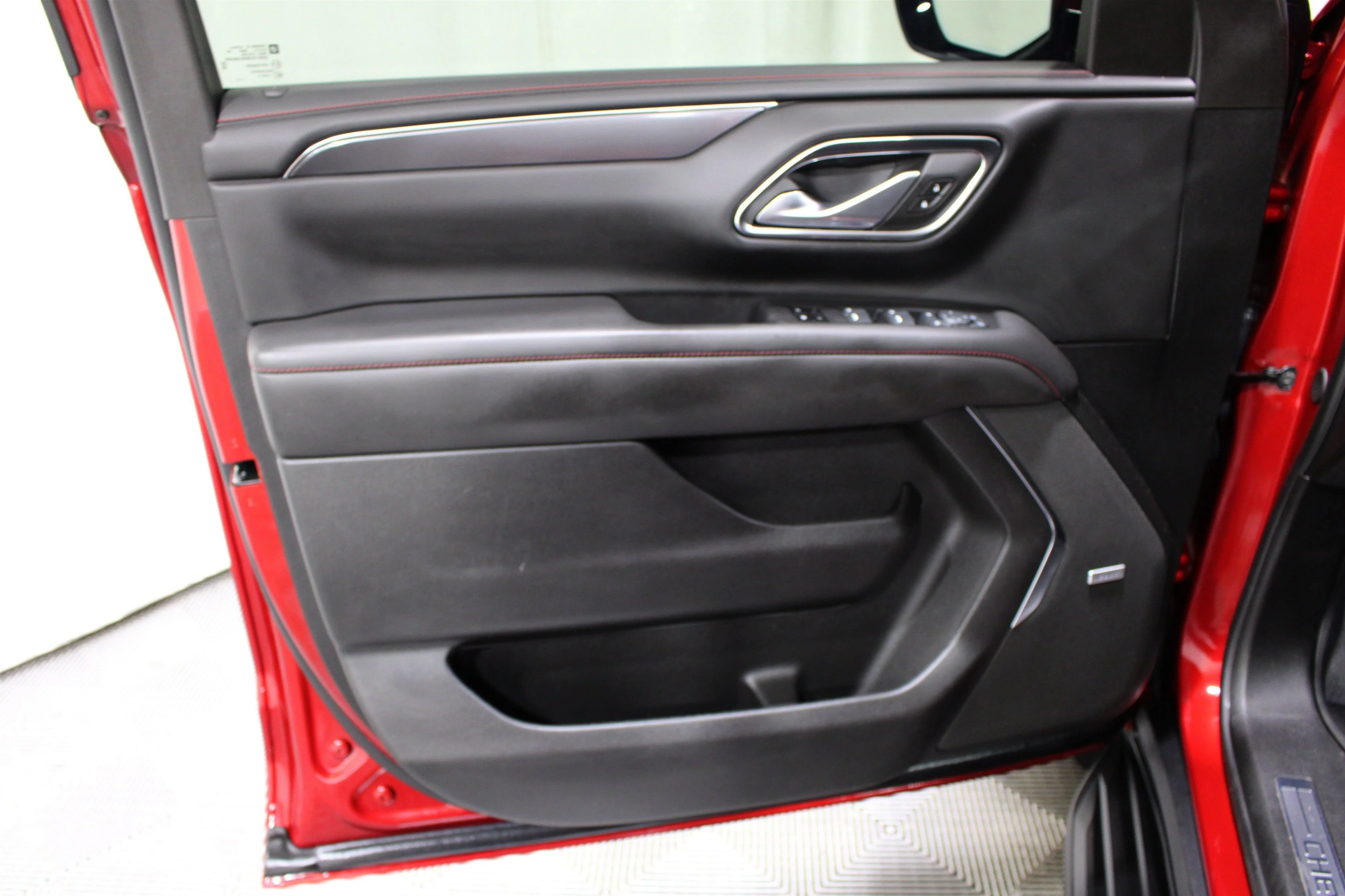 Used 2024 Radiant Red Tintcoat Chevrolet RST image 6