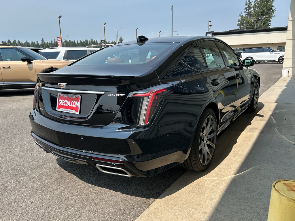 Used 2020 Black Raven Cadillac Sport image 4