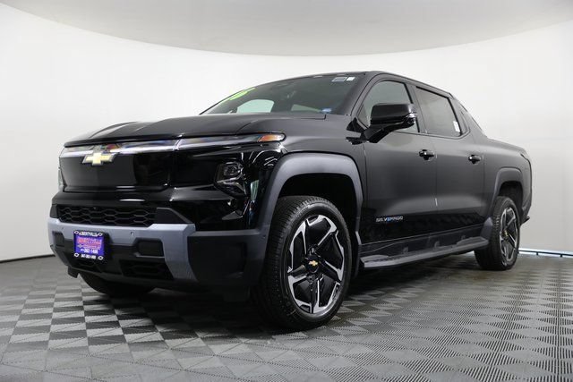 New 2026 Black Chevrolet LT - Max Range image 2