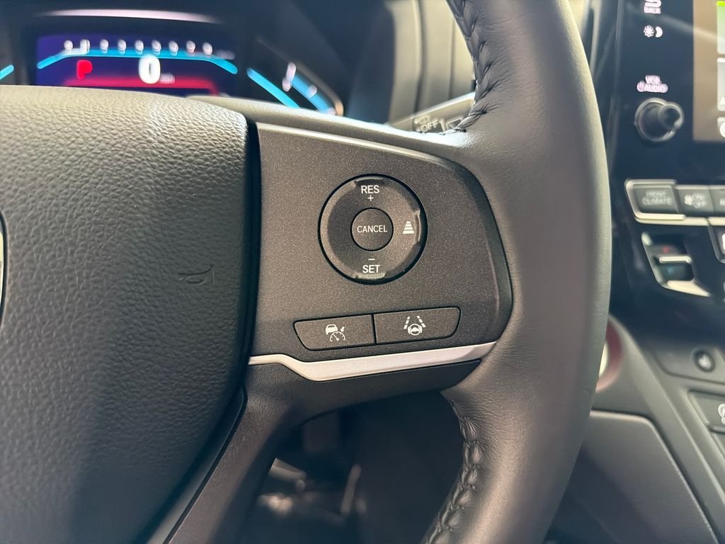 Used 2024  Honda EX-L image 27