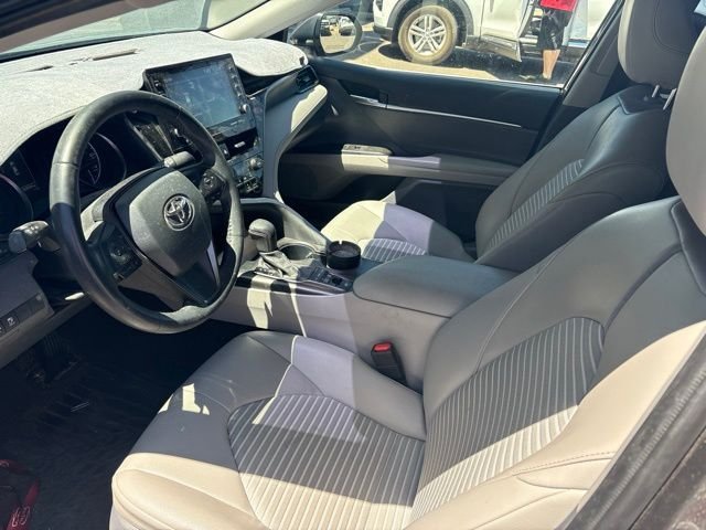 2021 Toyota Camry SE - Photo 7