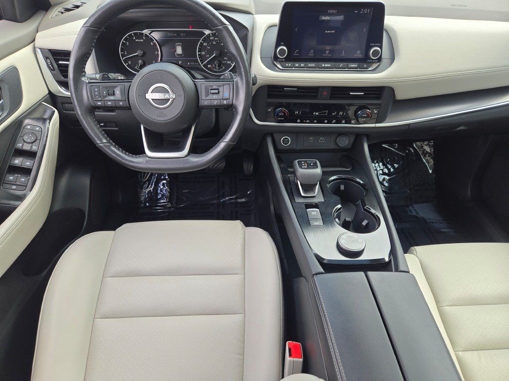 Used 2023 White Nissan SV image 19