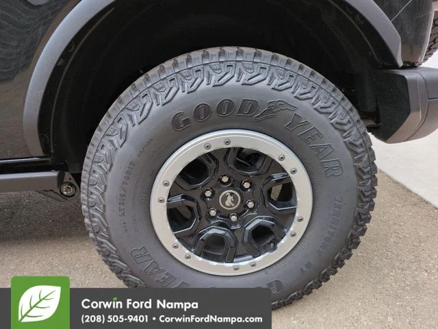 New 2026 Shadow Black Ford Badlands image 31