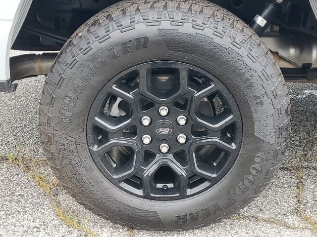 Certified Used 2024 Avalanche Ford XLT image 37