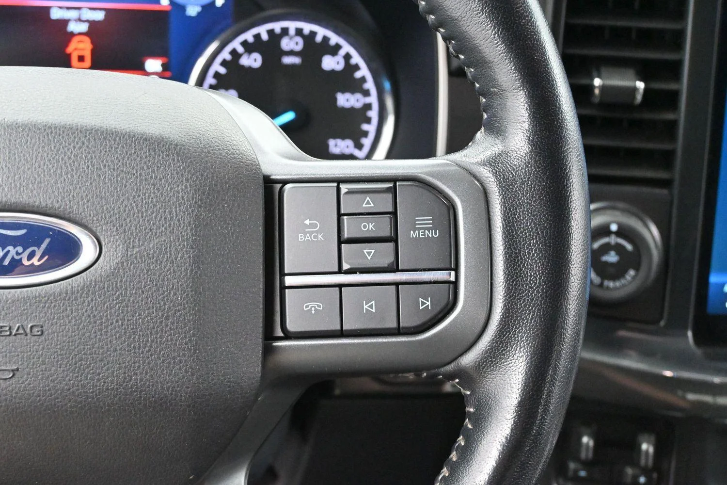 Used 2022 Oxford White Ford XL image 16
