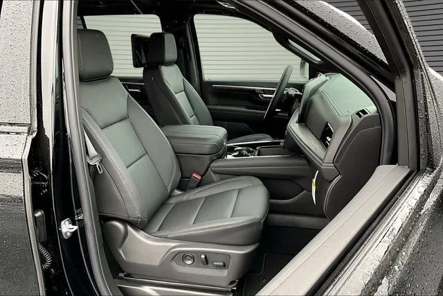 New 2026 Black Chevrolet Z71 image 11
