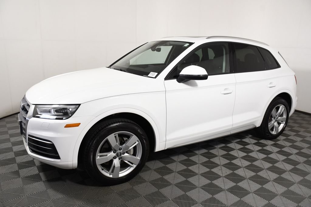 Used 2018 Audi Q5 Premium with VIN WA1ANAFY4J2010149 for sale in Richfield, Minnesota