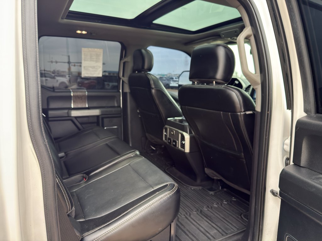 Used 2018 White Platinum Metallic Tri-Coat Ford LARIAT image 11