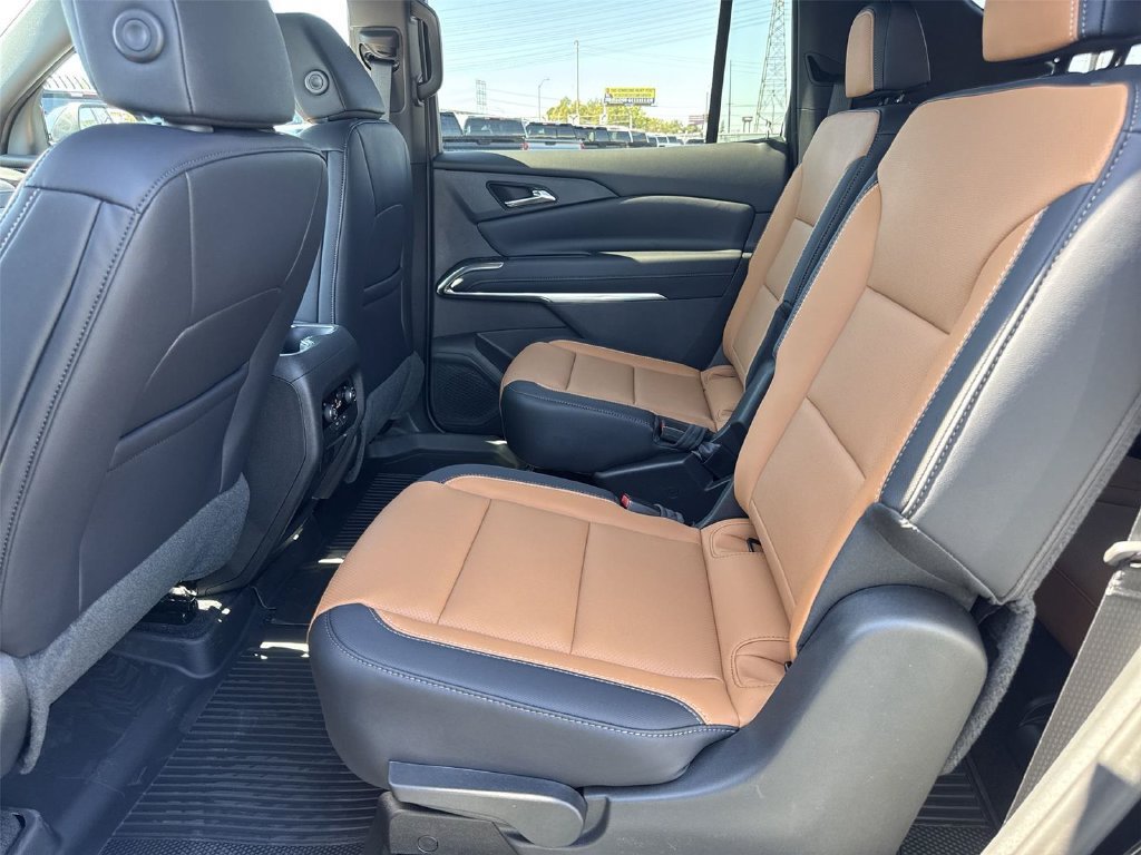 2027 Chevrolet Traverse Z71 - Photo 25