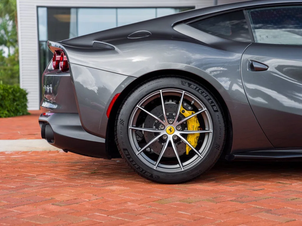 2019 Ferrari 812 Base - Photo 24
