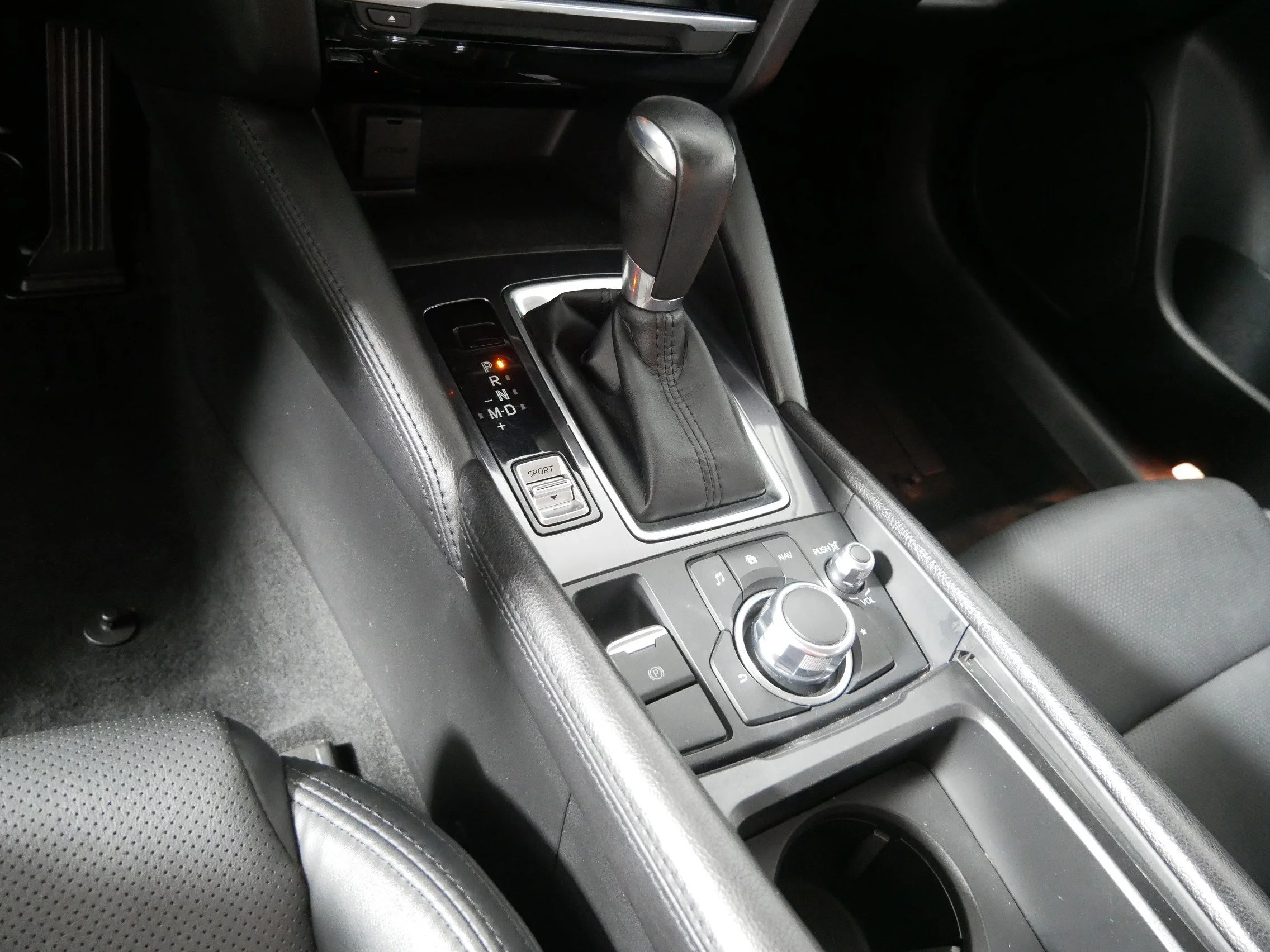 Used 2017 Deep Crystal Blue Mazda Touring image 24
