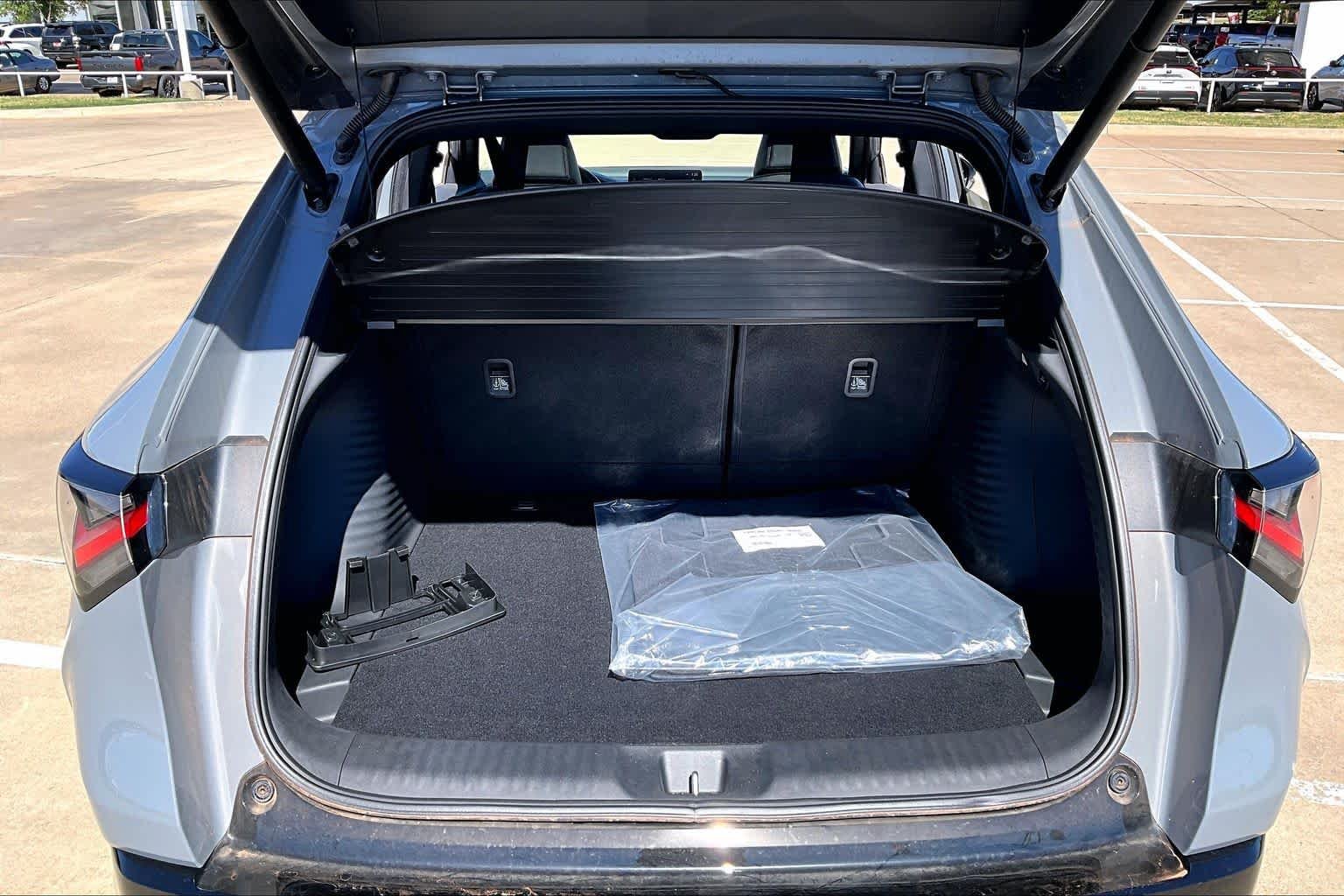 Used 2025 Urban Gray Pearl Acura w/A-Spec Package image 31