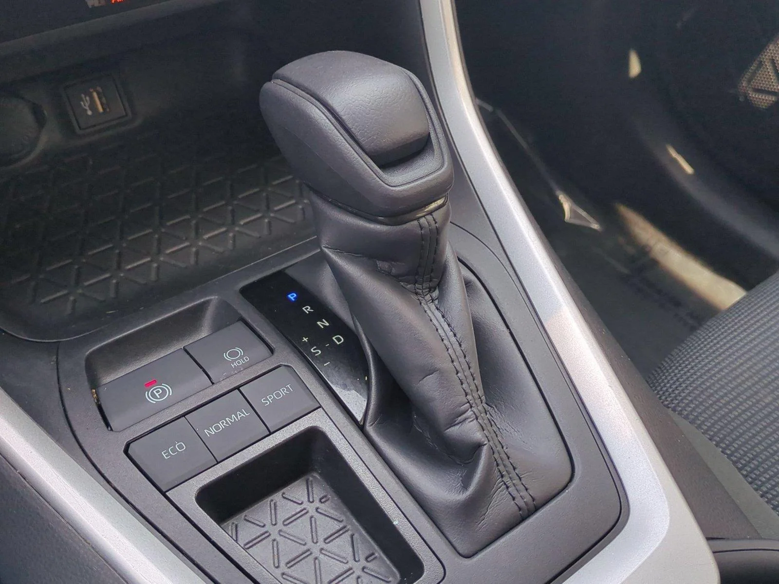 Used 2023 Magnetic Gray Metallic Toyota LE image 29