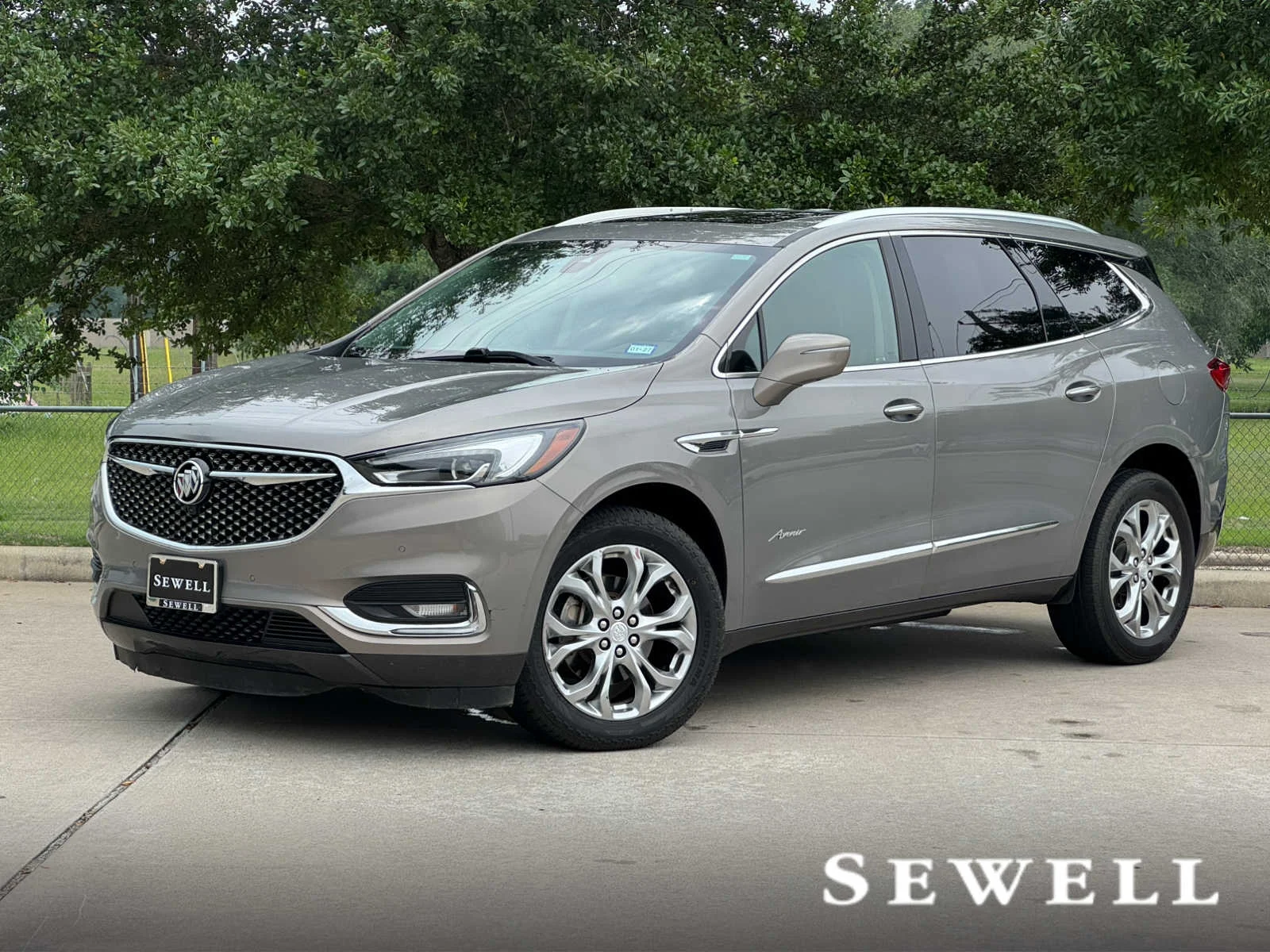 2019 Buick Enclave Avenir AWD's photo