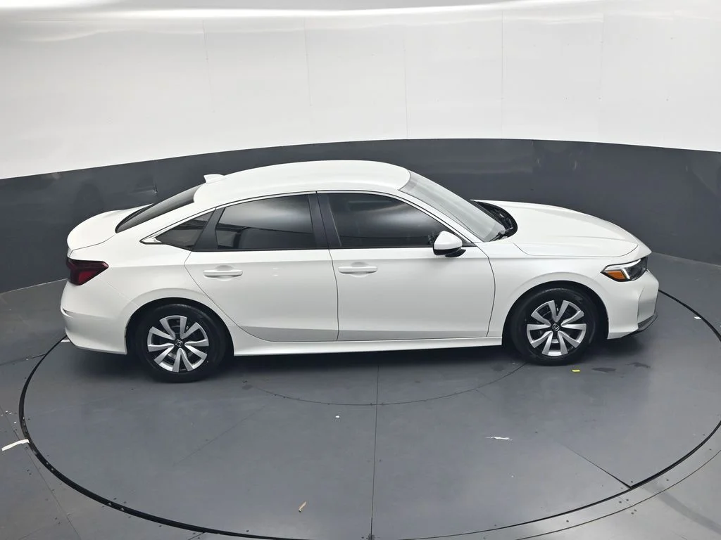 New 2026 Platinum White Pearl Honda LX image 24