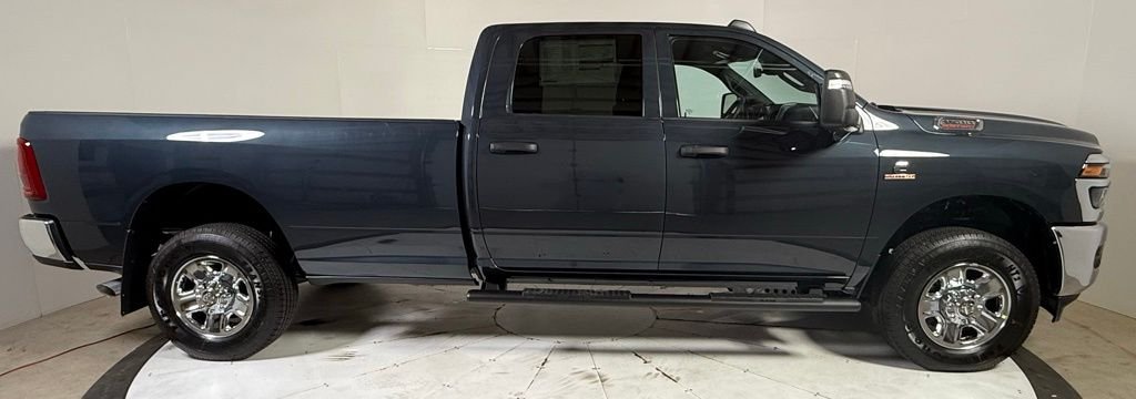 2026 RAM 3500 Tradesman - Photo 8