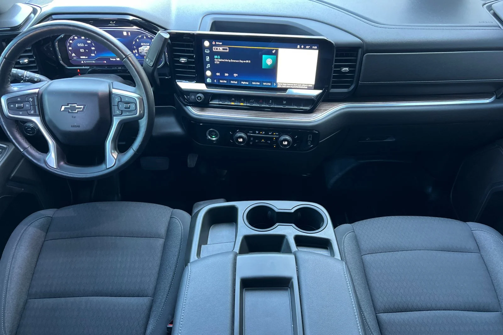 Used 2022 Glacier Blue Metallic Chevrolet RST image 13