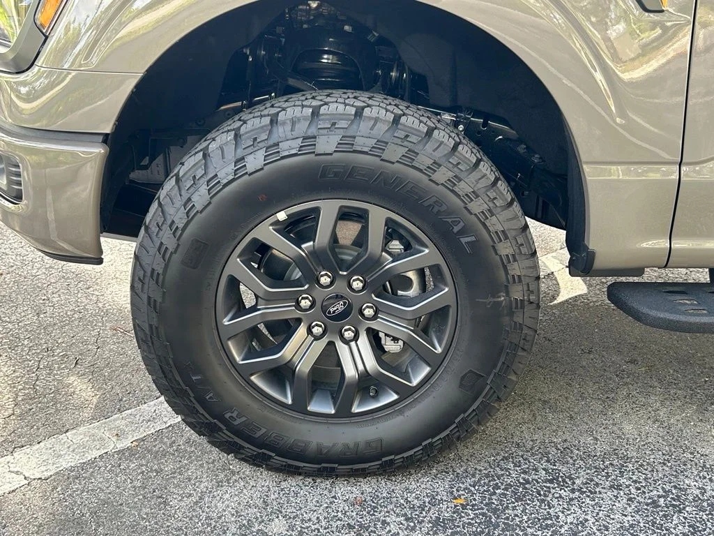 Used 2026 Gray Ford Tremor image 32