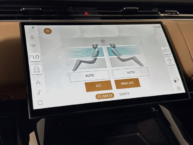 New 2027 Gray Land Rover Dynamic SE image 18
