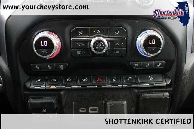 Used 2021 White GMC SLT image 37