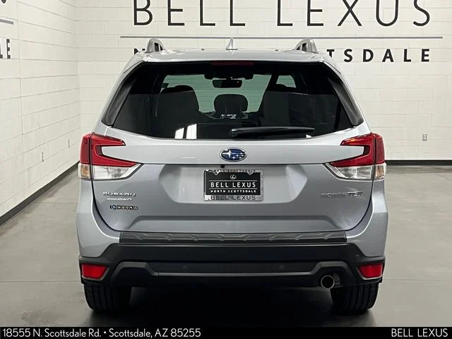 Used 2021 Silver Subaru Limited image 5