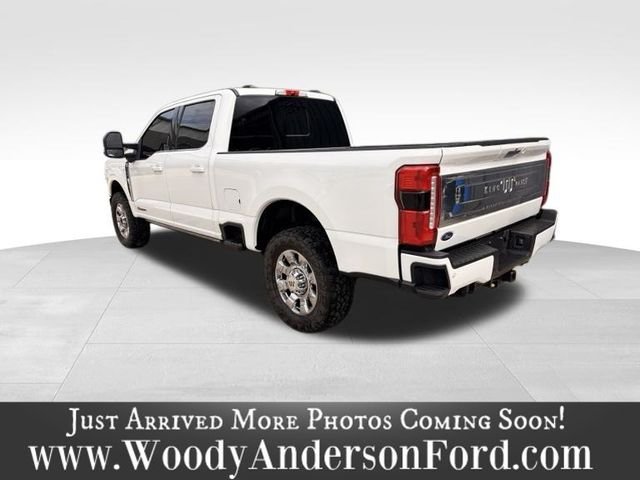 Used 2024 Star White Ford King Ranch image 5