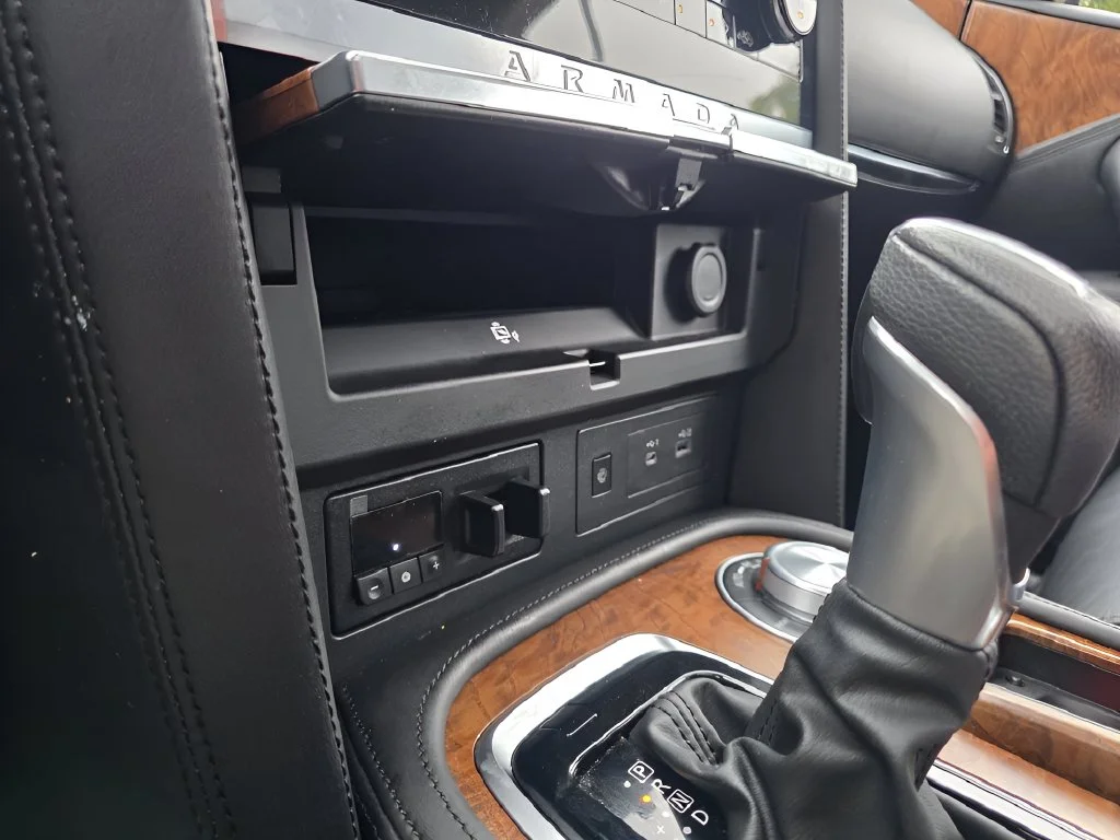 Used 2023 Gun Metallic Nissan SL image 30