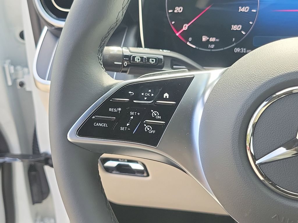 New 2026 White Mercedes-Benz GLC 300 image 22