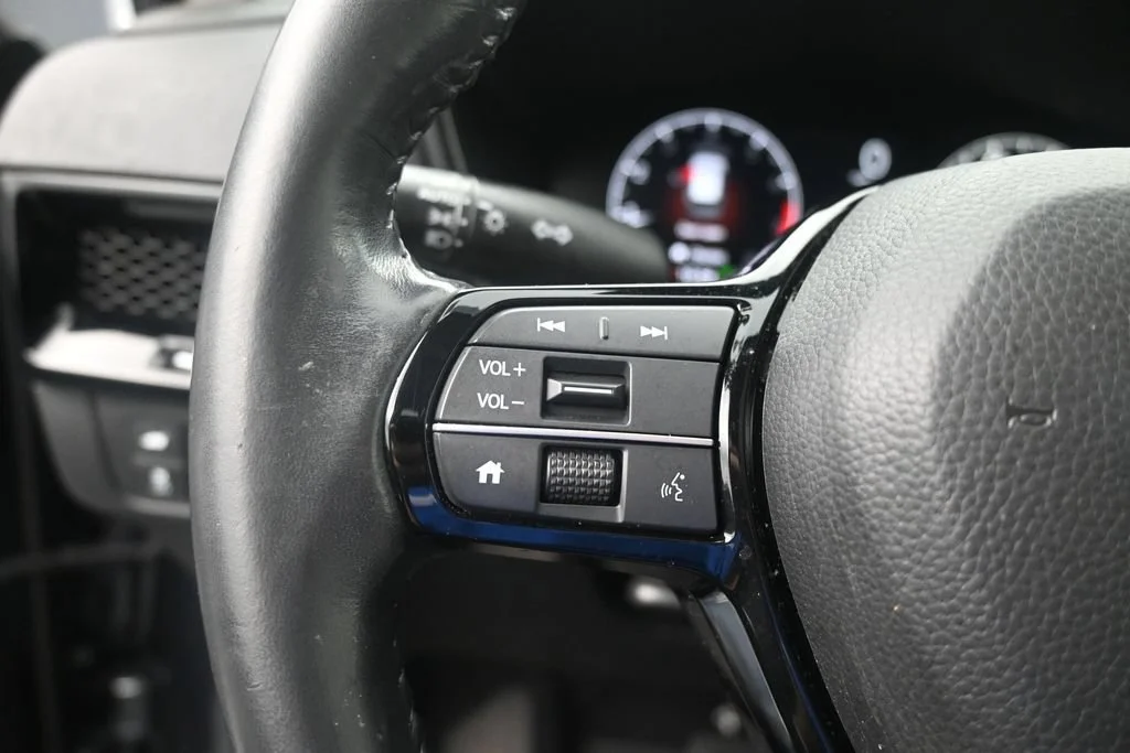 Certified Used 2023  Honda EX-L image 22