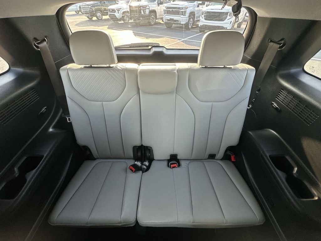Certified Used 2023 White Hyundai SEL image 23