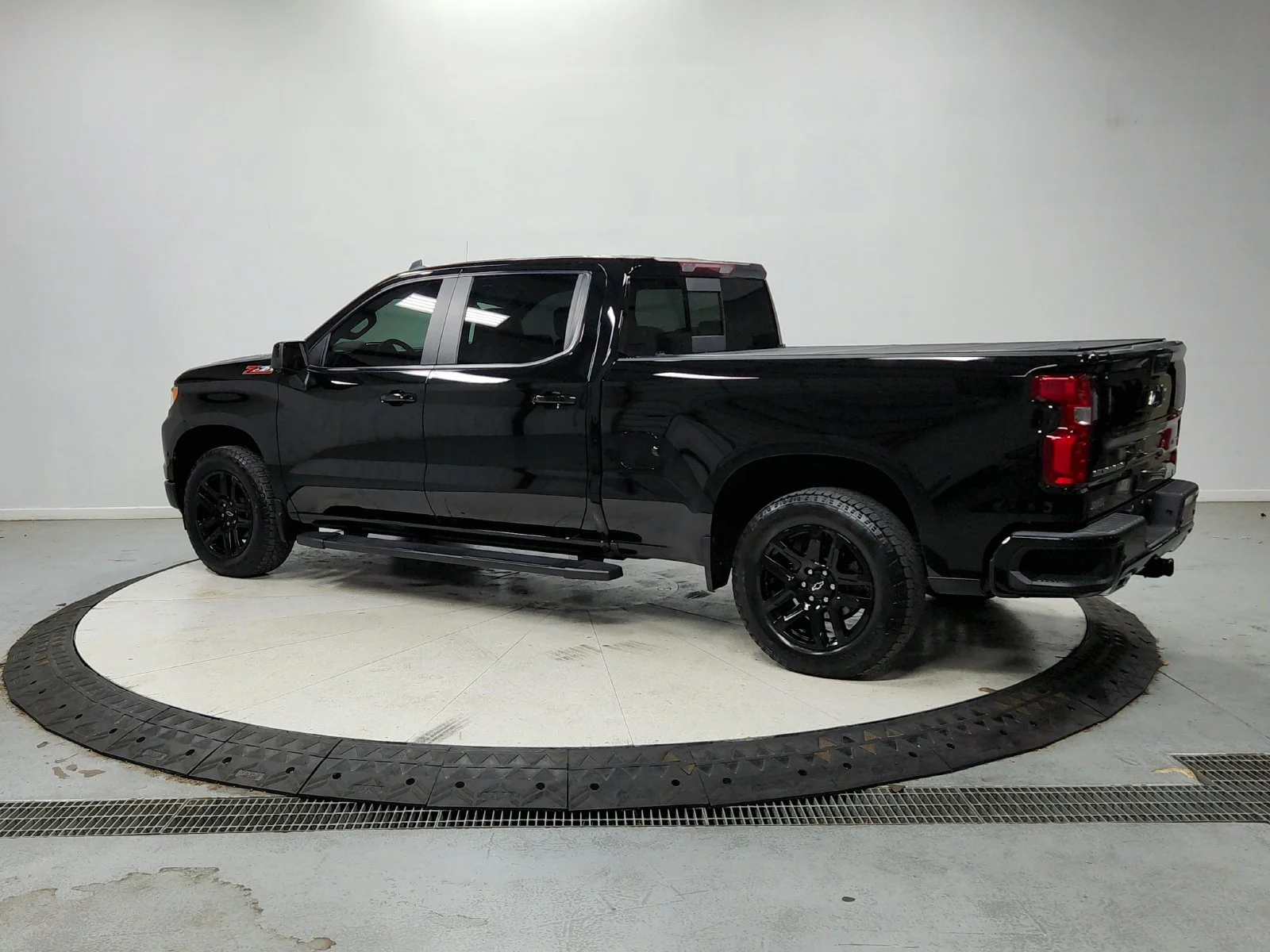 Used 2024 Black Chevrolet RST image 6