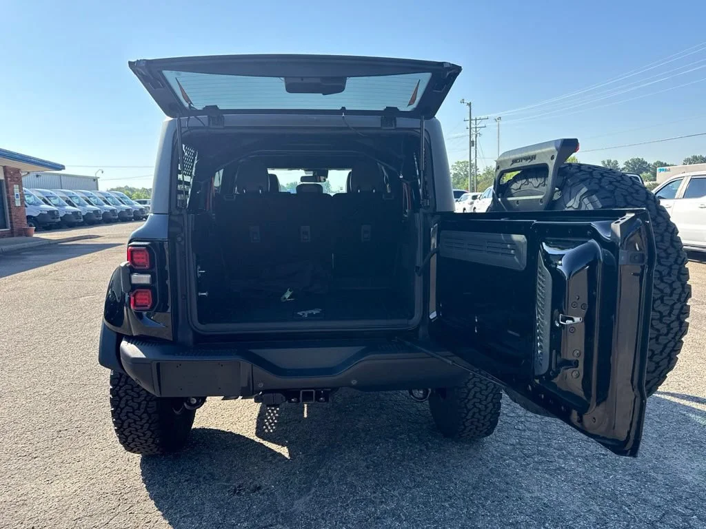 Used 2024  Ford Raptor image 30