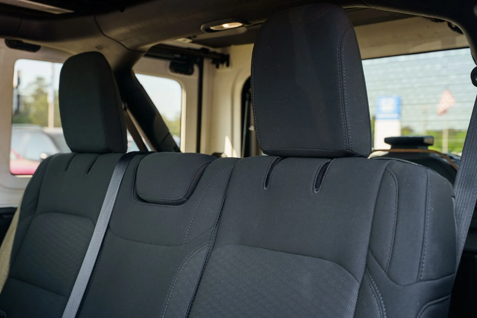 Used 2021 Gray Jeep Unlimited Sport S image 25