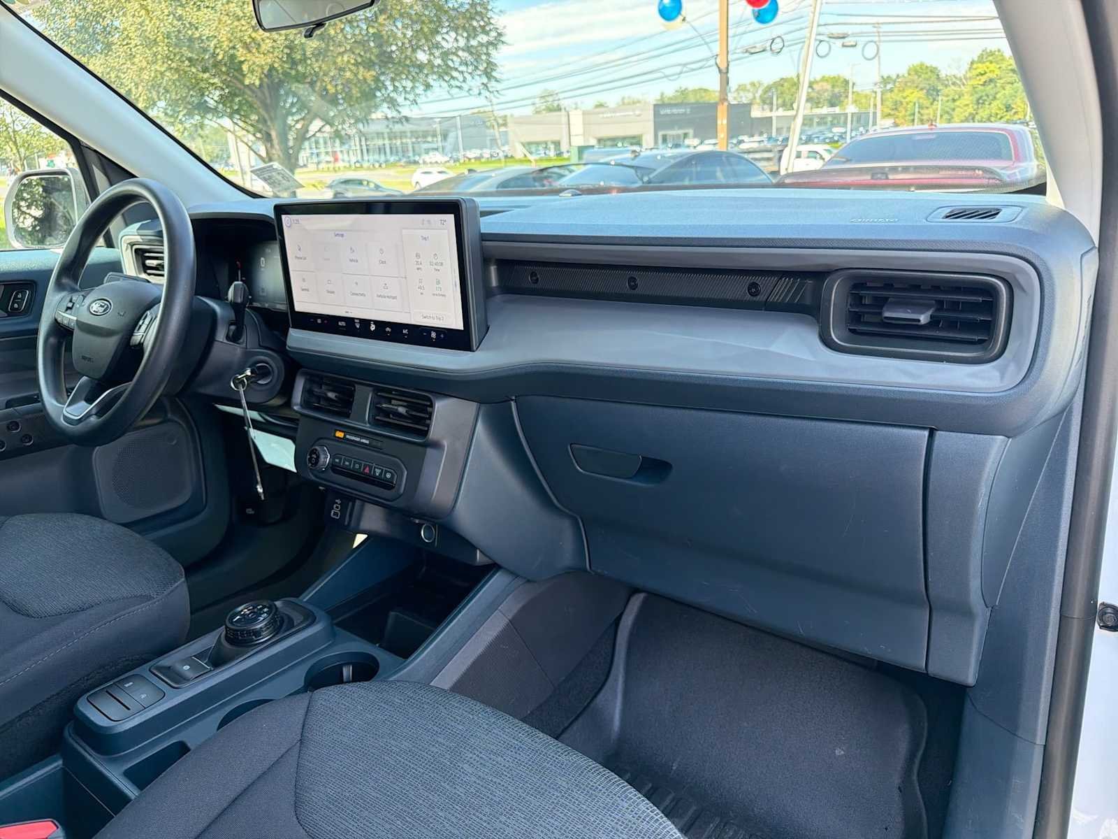 Used 2025 Oxford White Ford XL image 16