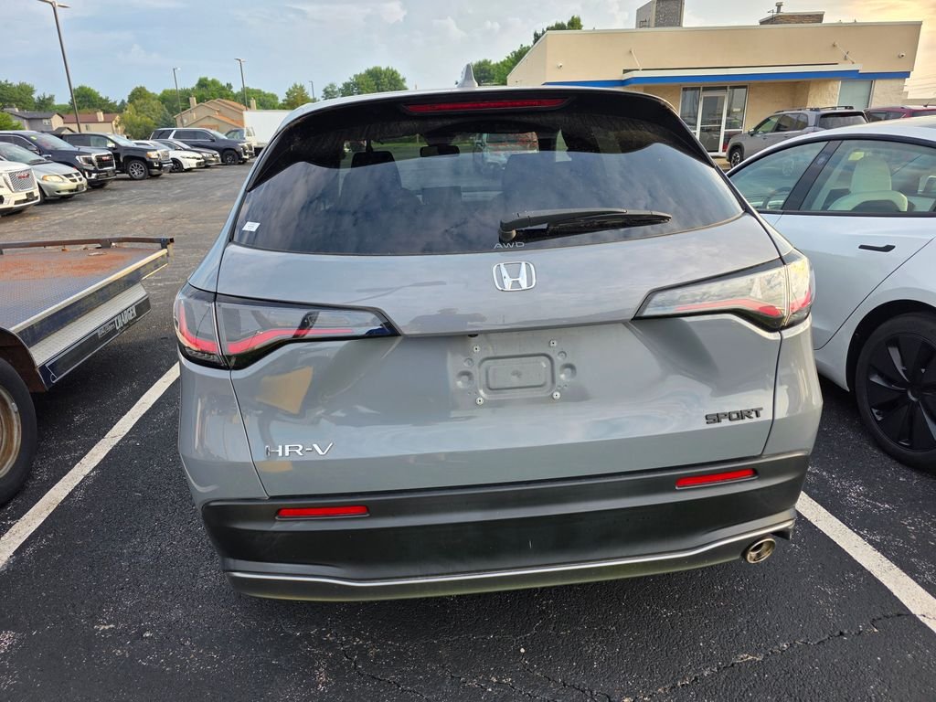 Used 2024 Urban Gray Honda Sport image 3