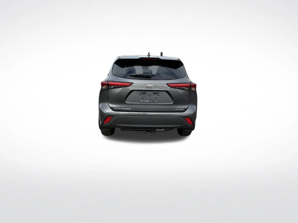 Used 2021 Gray Toyota LE image 3