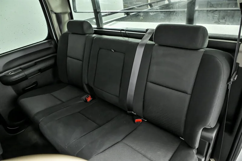 Used 2013 Summit White GMC SLE image 17