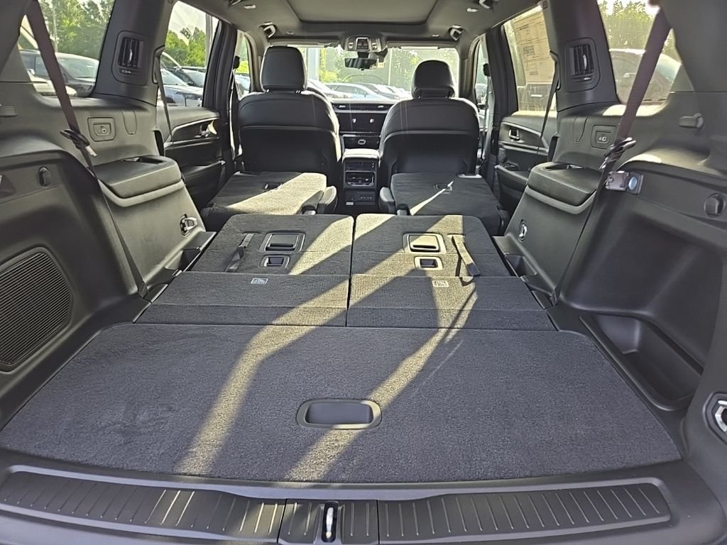 New 2026 Silver Zynith Exterior Paint Jeep  image 112