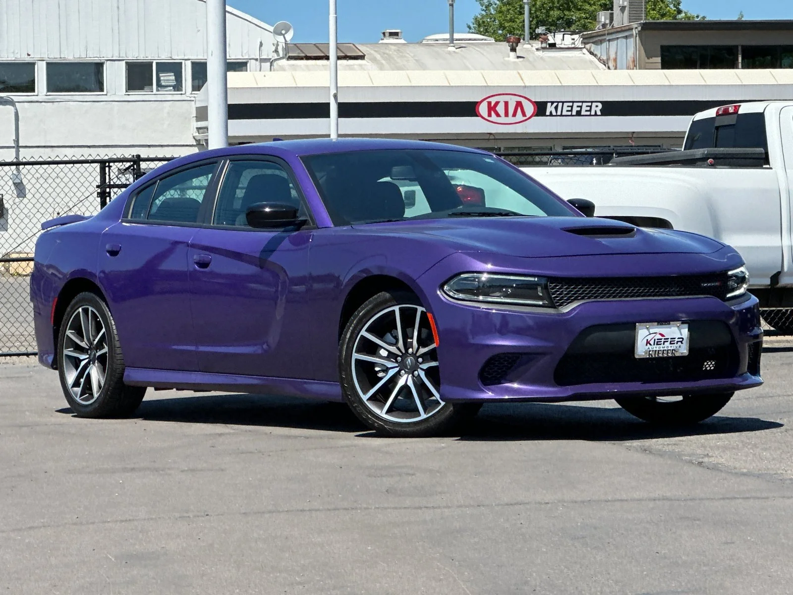 Used 2023 Plum Crazy Pearlcoat Dodge R/T image 59
