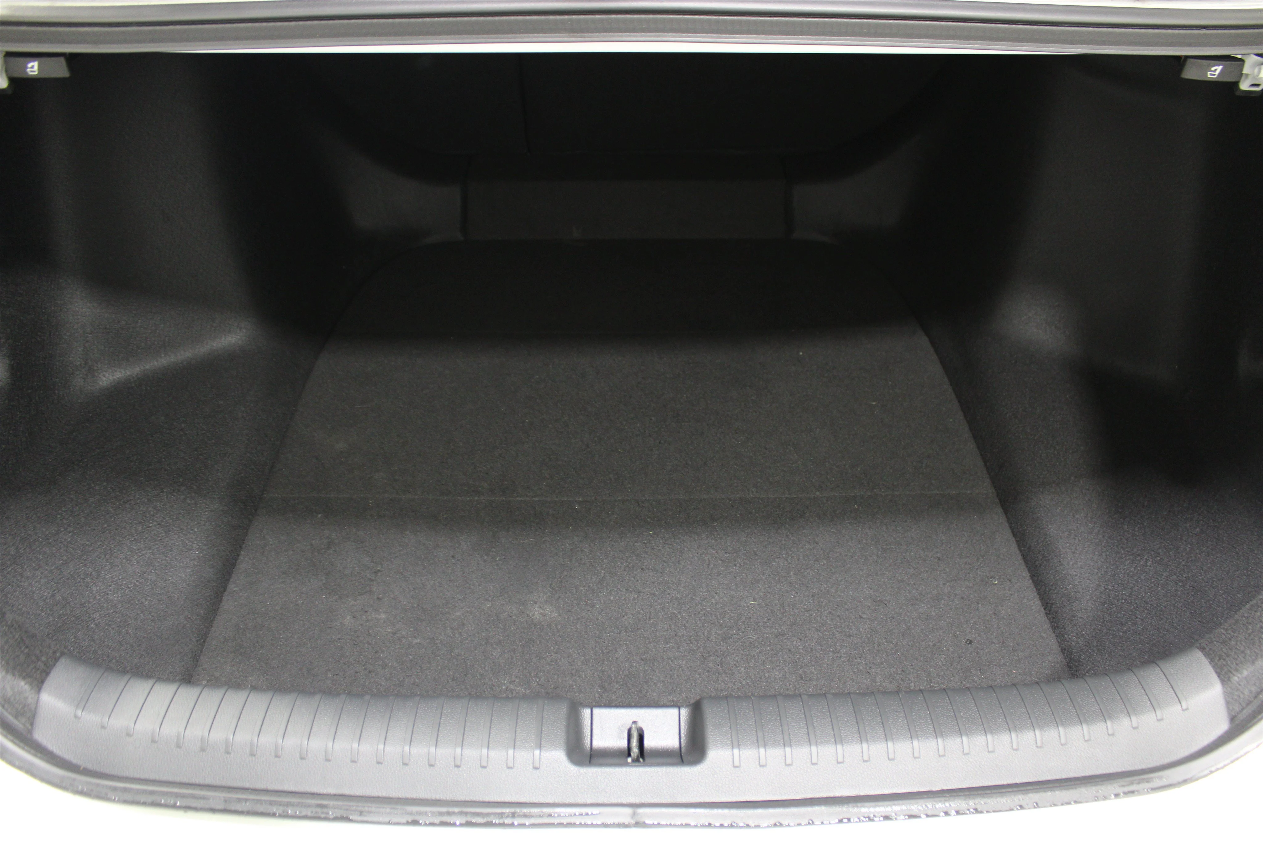 2025 Honda Accord SE - Photo 21
