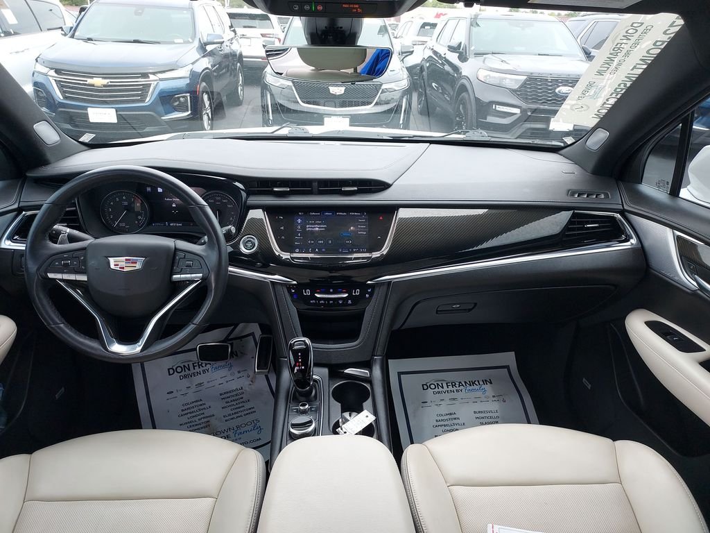Used 2023 White Cadillac Sport image 15