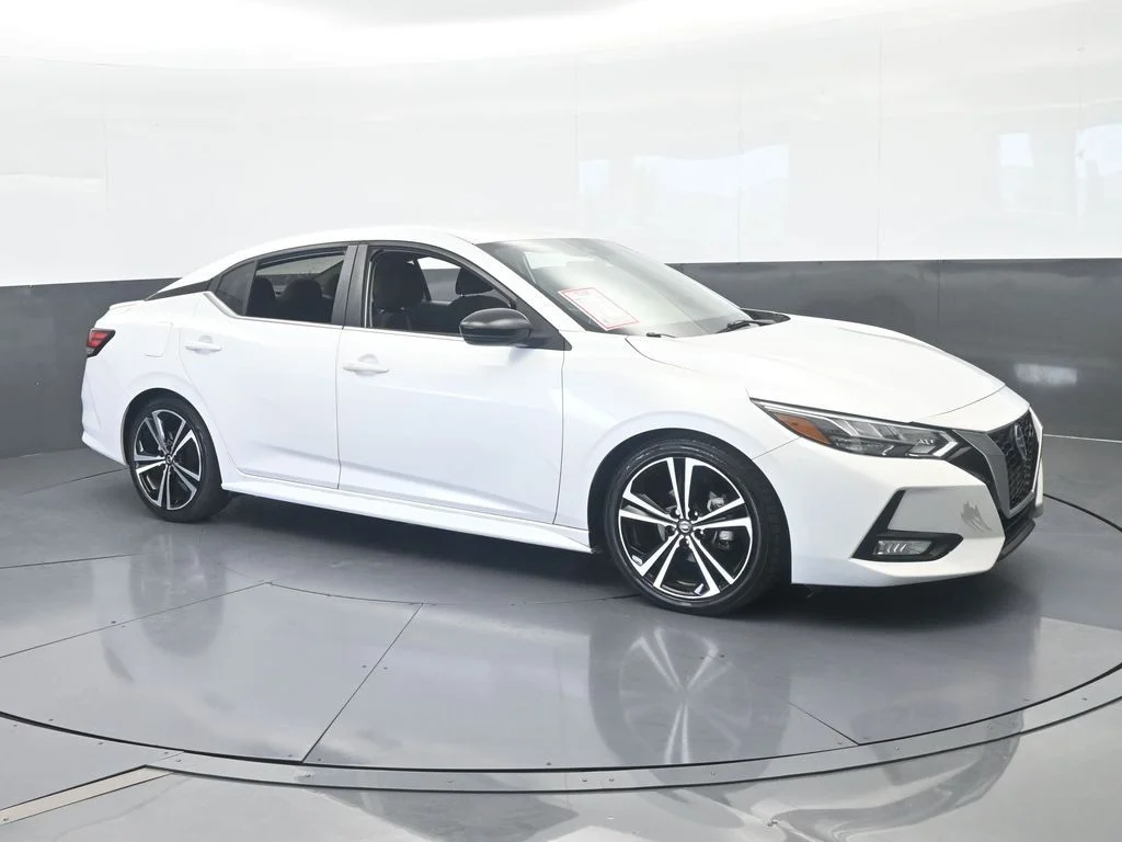 Used 2020 Aspen White Tricoat Nissan SR image 8