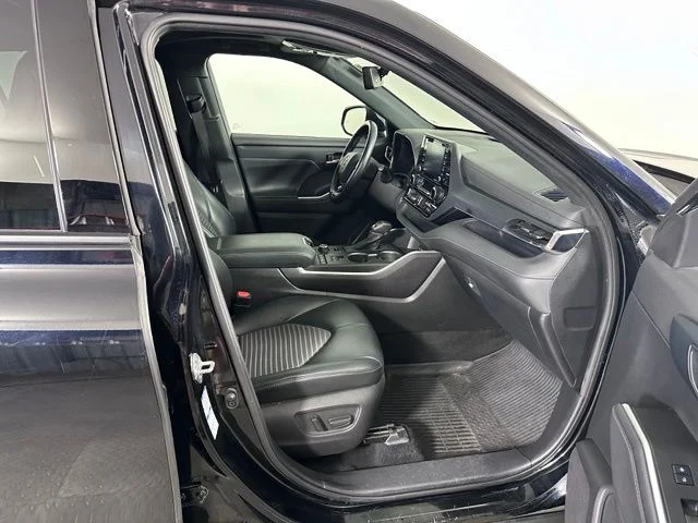 Used 2021 Black Toyota XSE image 10