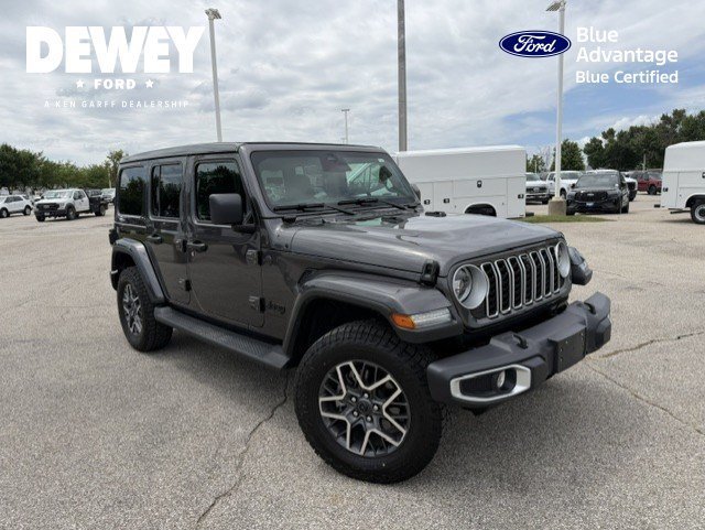 2026 Jeep Wrangler Sahara's photo