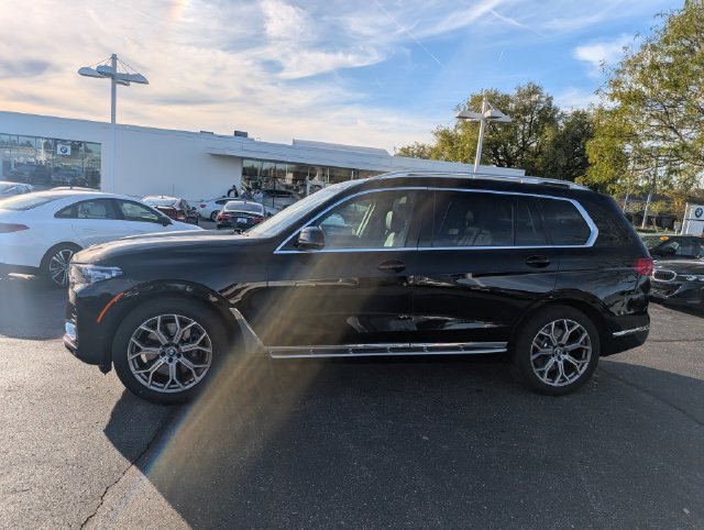2020 BMW X7