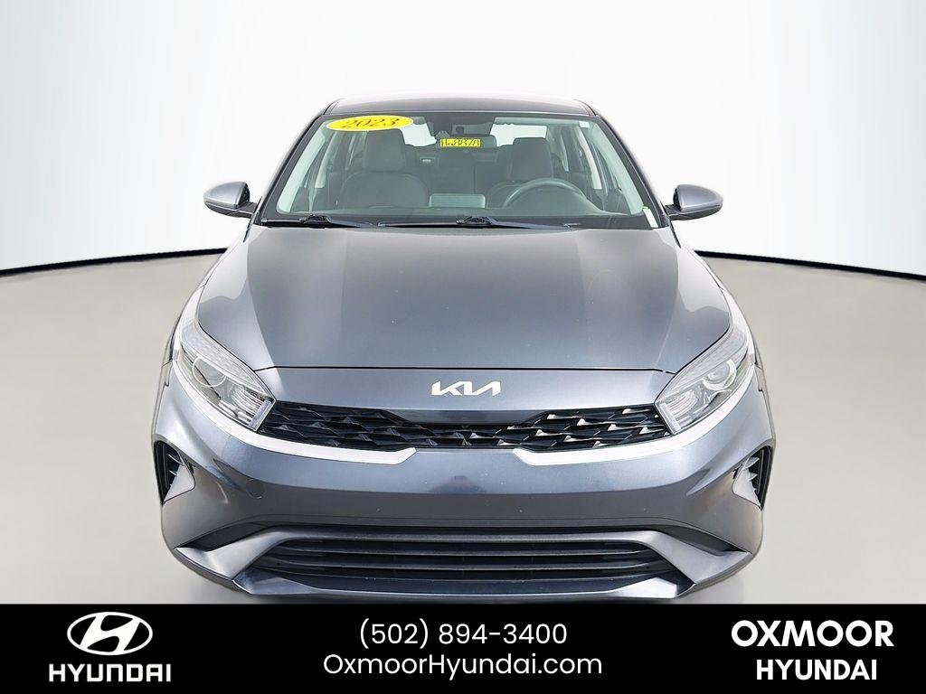 Used 2023 Gravity Gray Kia LXS image 2
