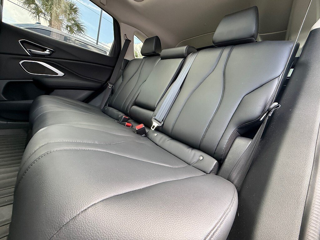 Used 2021  Acura Base image 10