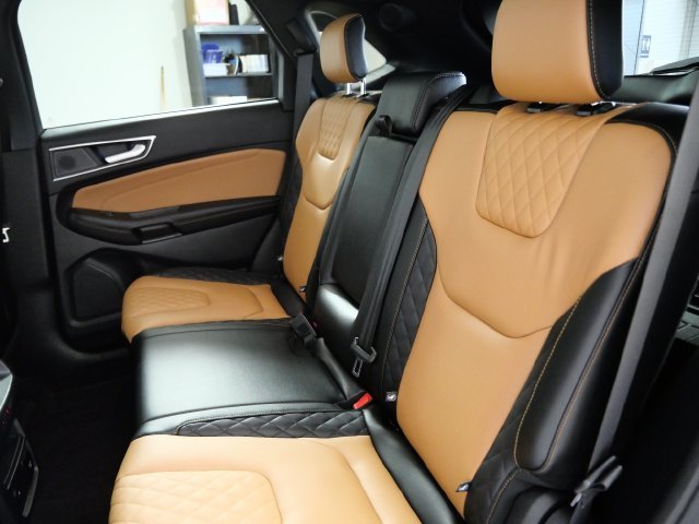 Used 2024 White Ford Titanium image 13