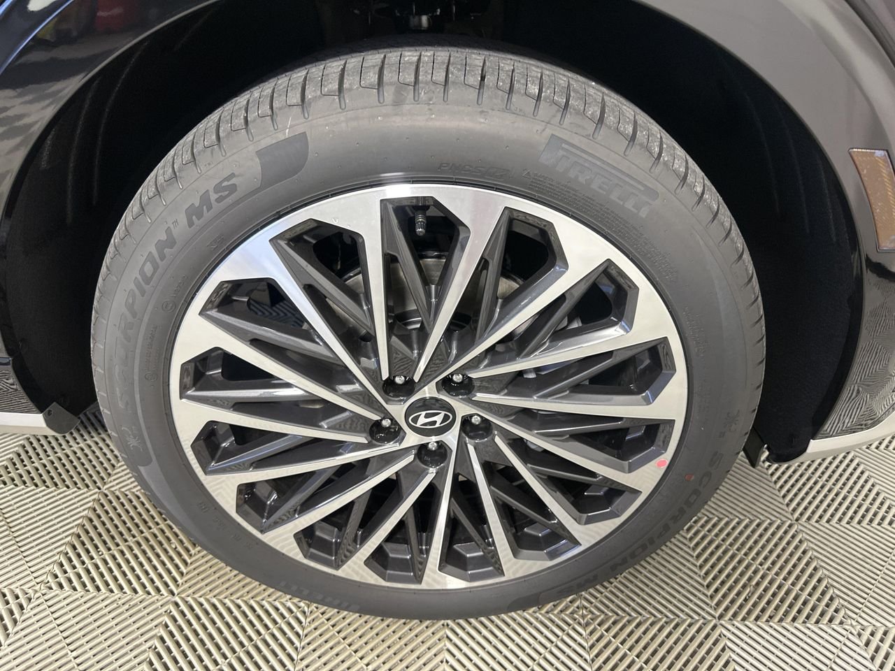 New 2026 Abyss Black Pearl Hyundai Calligraphy AWD image 26